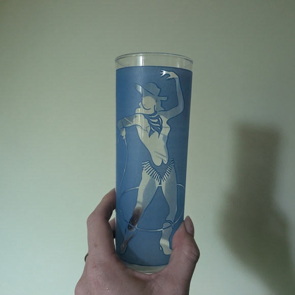 Vintage Cowgirl 1960s Dancing Figure Glass Set - Picture 3 of 13